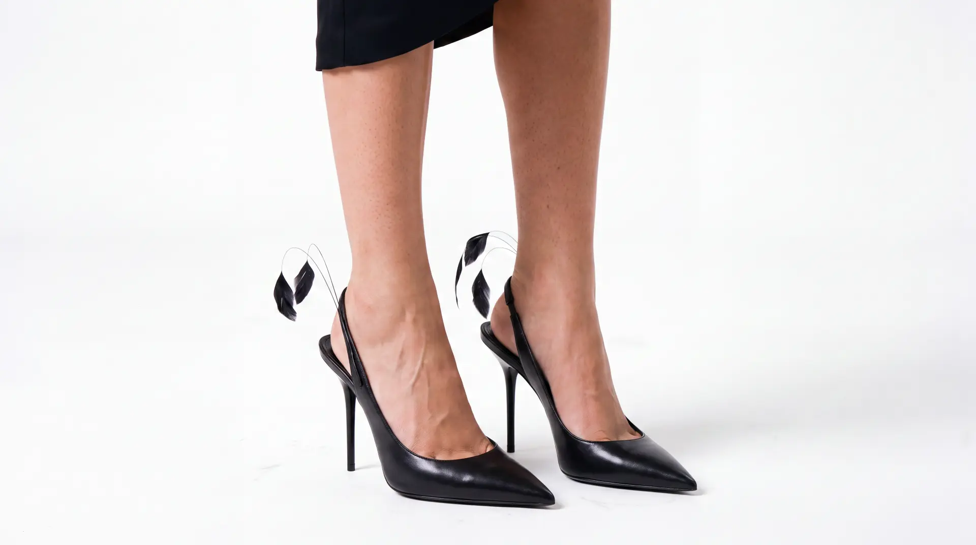 YSL — SLINGBACK ON FIGURE, HEEL DETAIL